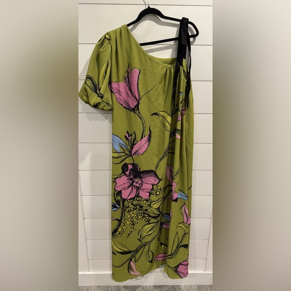 Stine Goya green One Sleeve Maxi Dress with Bow Strap - Picture 4 of 12